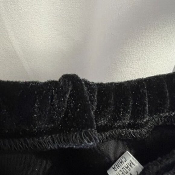 Vintage Faux Velour Black Knee Length Skirt - Picture 9 of 9